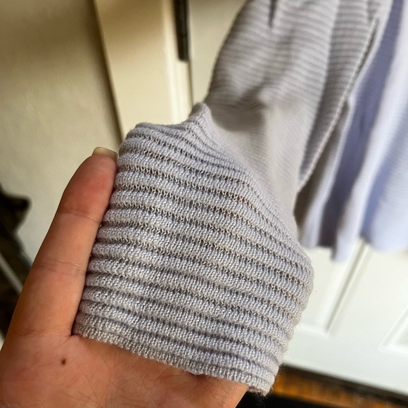 Revamped | Ribbed Crewneck - Picture 5 of 8